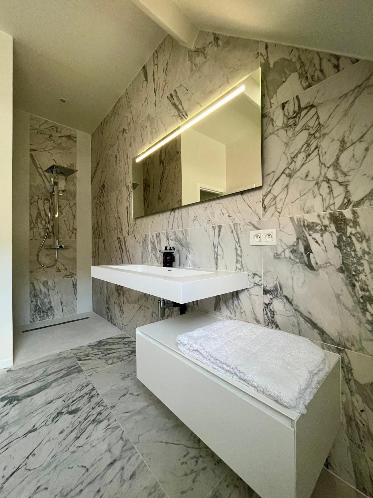 Stilias Apartment 6P City Center Brussels Luaran gambar